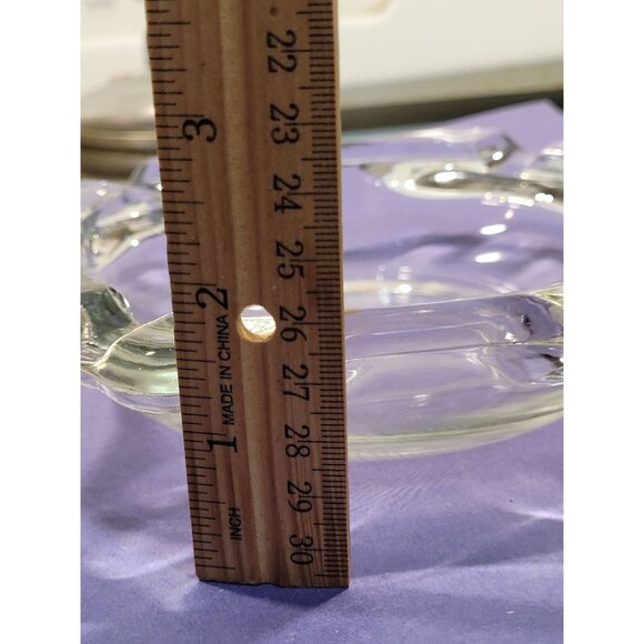 Clear Glass Vintage Ashtray With Scalloped Edge Design Heavy MCM - Picture 5 of 5
